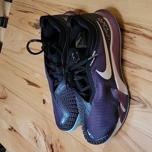 Nike React Vapor NXT HC Tennis Shoes